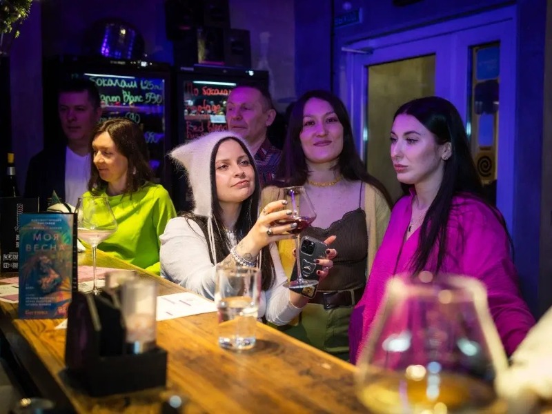 -30% на все меню и напитки в баре «Дело не в вине» на Маросейке