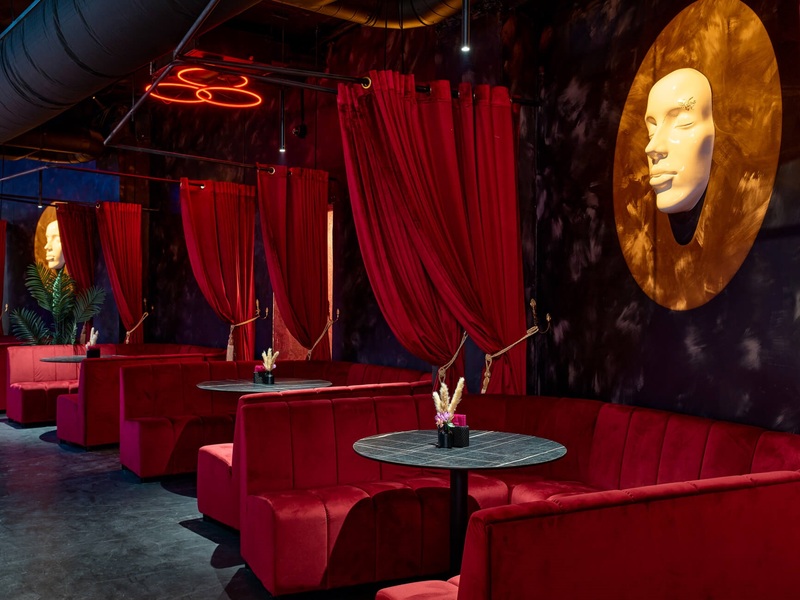 -30% на все меню и напитки в клубе-ресторане «Гримерка» на Кузнецком мосту