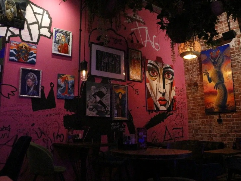 -30% на все меню и напитки в баре «Дело не в вине» на Маросейке