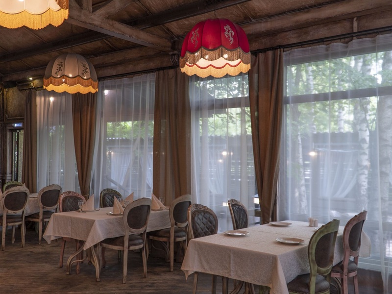 -30% на все меню и напитки в трактире «Ипполит Матвеевич» на Большой Филевской