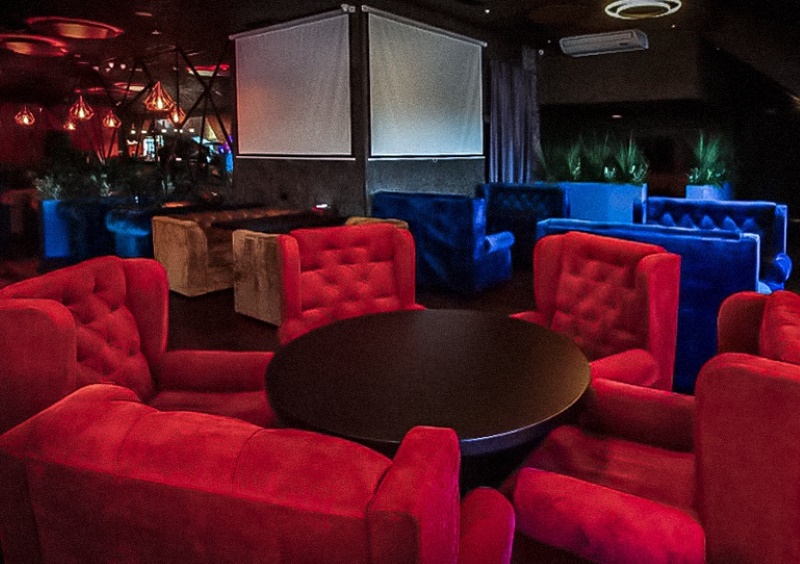 -30% на меню и напитки, паровые коктейли в баре «MOS lounge» на Баррикадной