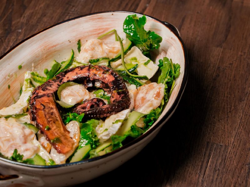 -30% на меню кухни и напитки в ресторане «Мидийные личности»