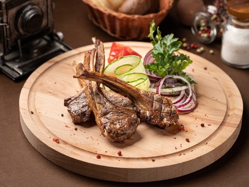 -30% на все меню и напитки в трактире «Ипполит Матвеевич» на Большой Филевской